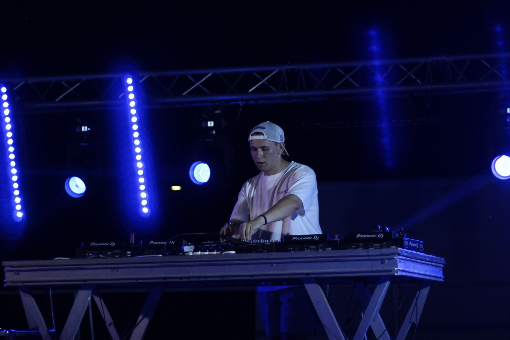 HAYDN7 live photo — featured